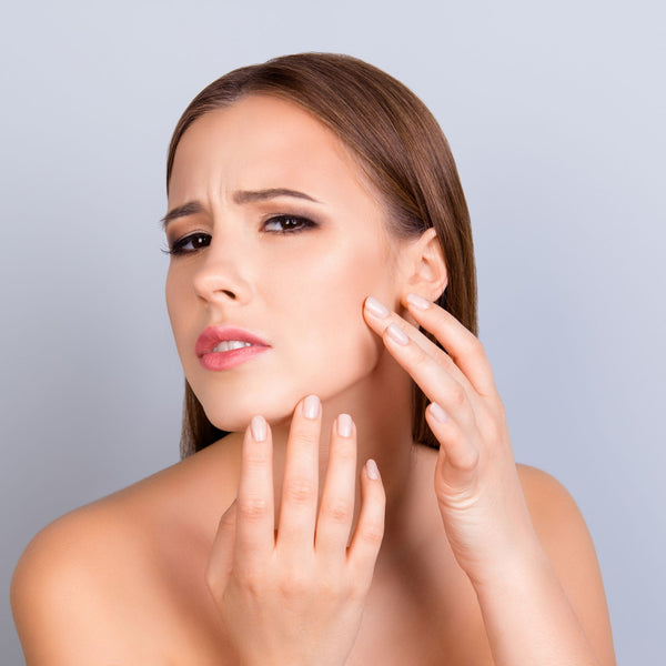 What causes oily skin? 5 Ways to improve your skin care