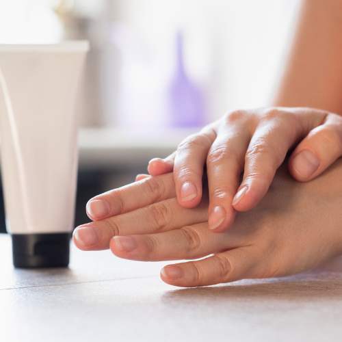 An Overview of Alternatives to Nursem Hand Cream